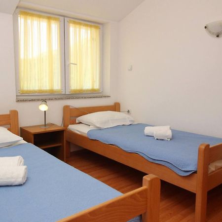 Apartments Knezevic Baska  Exterior photo