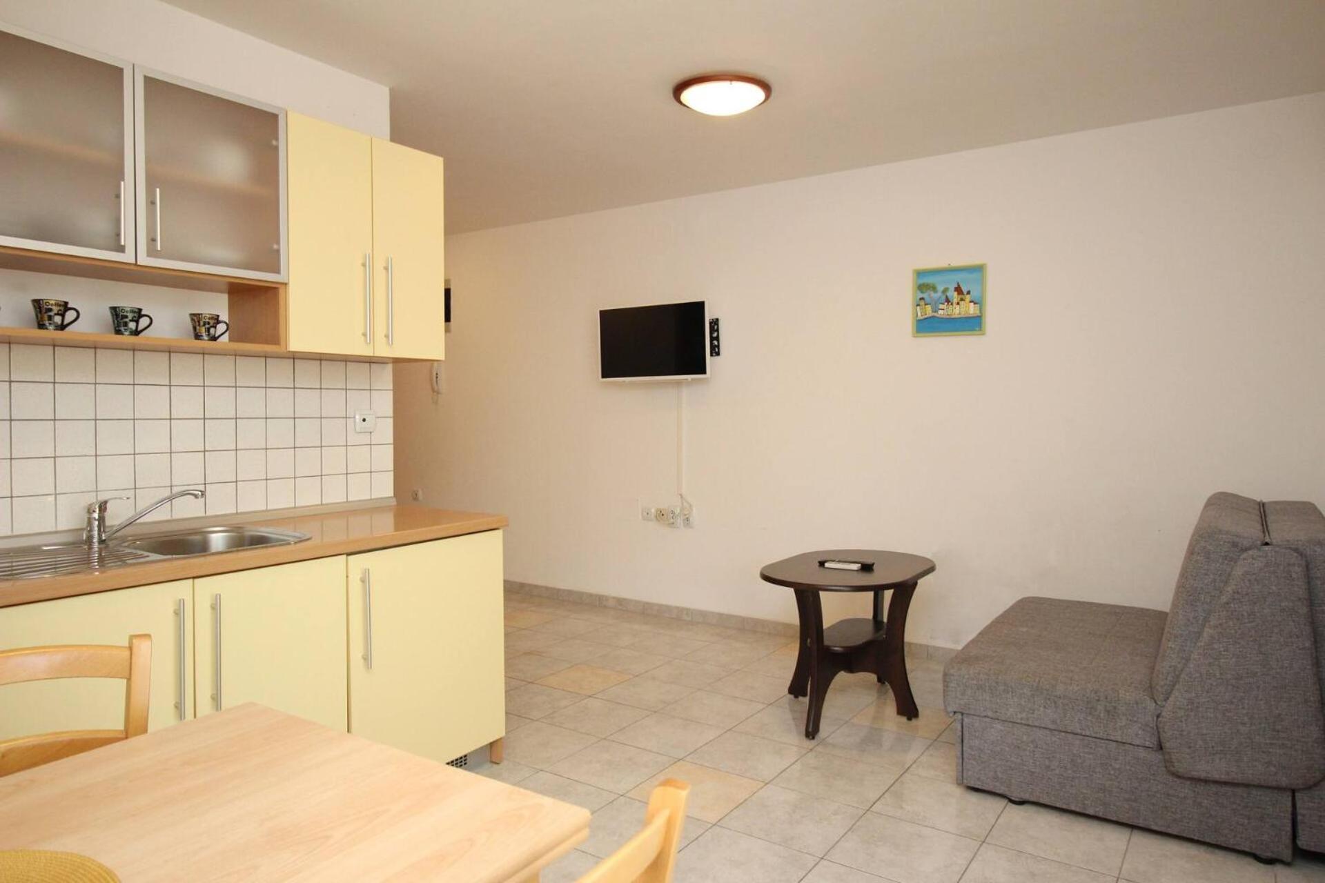 Apartments Knezevic Baska  Exterior photo